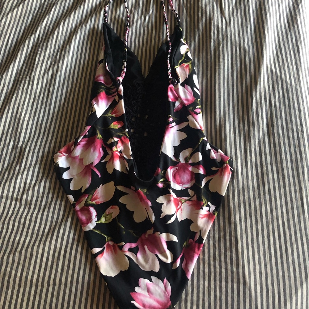 Frankie’s Bikini Size Large